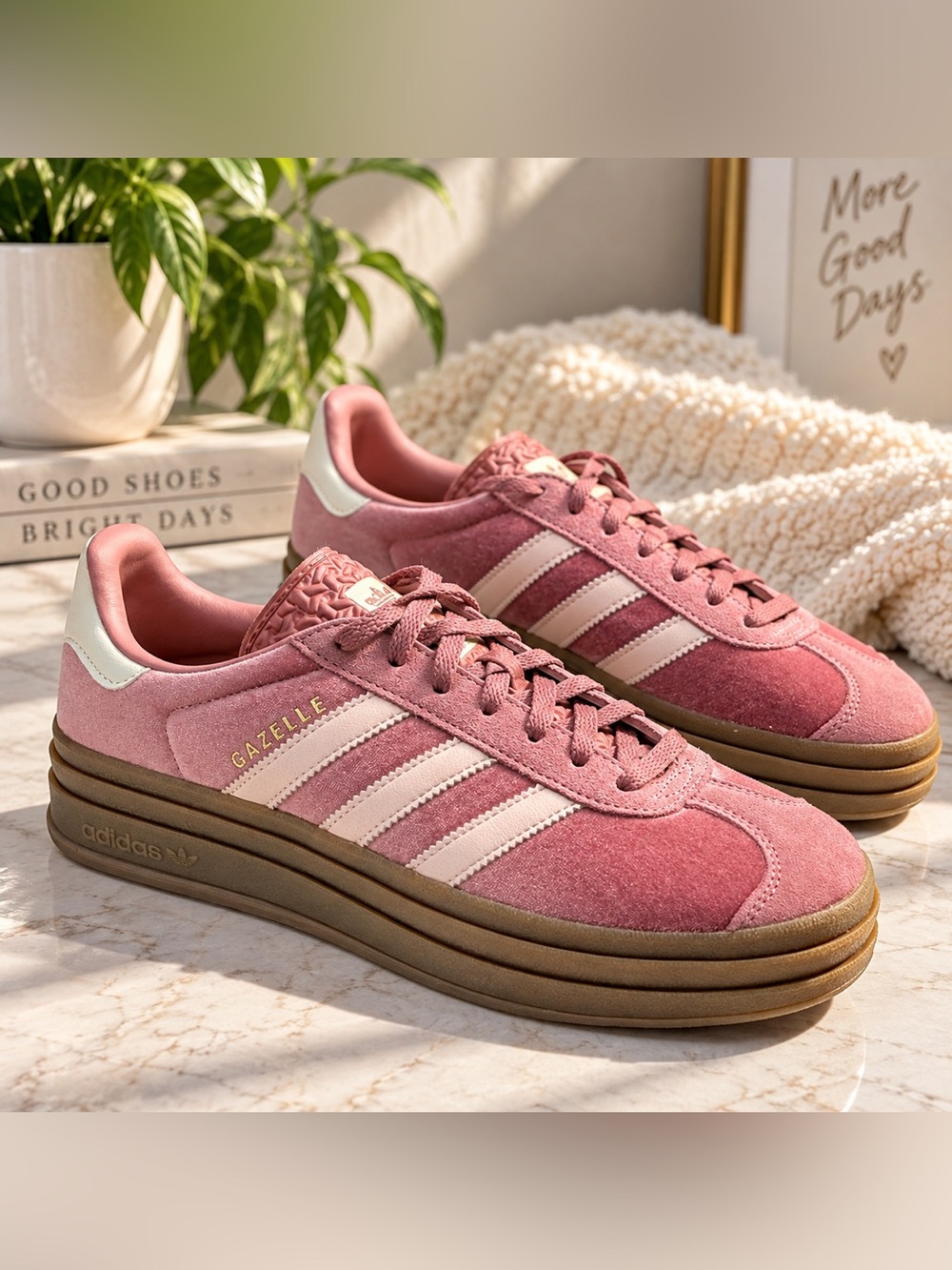 adidas Gazelle Bold Women’s 9 Sandy Pink Velvet Pink IG4389 NWT NIB